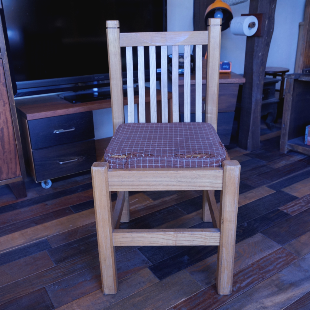 リフォーム・椅子(座面張替え):Before