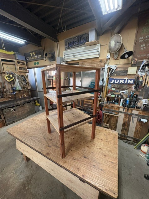 スタッフルーム用オーディオラック（製作中）
