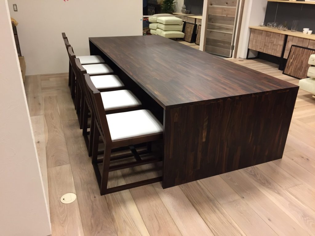 会議テーブル・椅子（オーダー家具）